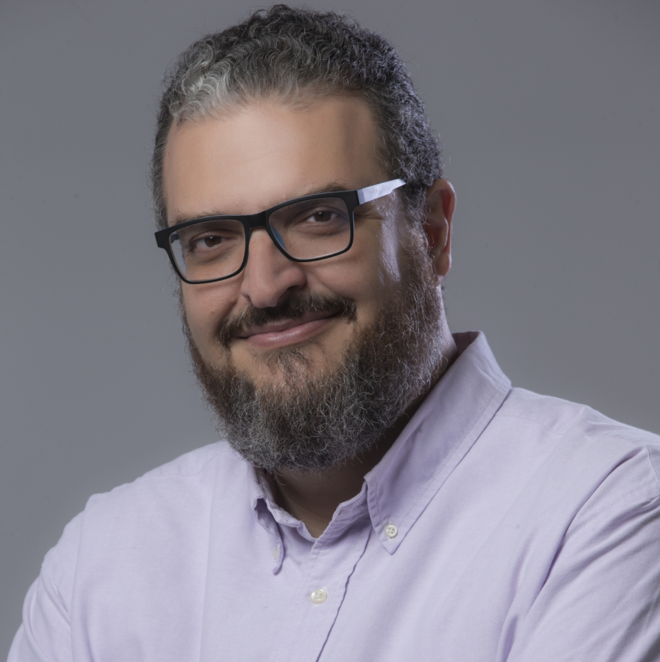 CARL AMORIM