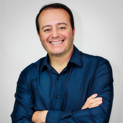 MARCELO FLORES